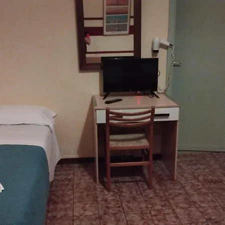Albergo Montecatini * מונטה קטיני טרמה